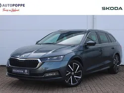Grijs Gebruikt 2020 Skoda Octavia Business Line Stationwagen | € 22.950 (Eerlijke prijs)
