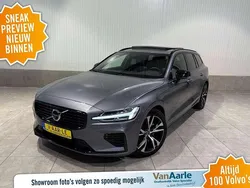 Grijs Gebruikt 2022 Volvo V60 R-Design Stationwagen | € 33.450 (Eerlijke prijs)