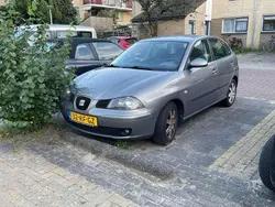 Grijs Gebruikt 2005 Seat Ibiza Hatchback | € 3.800