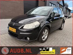 Zwart Gebruikt 2010 Suzuki SX4 MPV | € 5.450 (Goede deal)