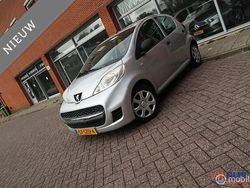 Grijs Gebruikt 2012 Peugeot 107 Hatchback | € 2.950 (Goede deal)