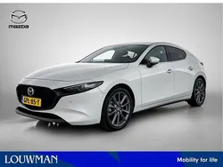 Wit Gebruikt 2024 Mazda 3 Exclusive-Line Hatchback | € 29.450 (Eerlijke prijs)