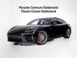 Zwart Nieuw 2025 Porsche Panamera 4S Sedan | € 188.881 (Super prijs)