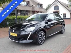 Zwart Gebruikt 2023 Peugeot e-208 Active Hatchback | € 16.900 (Super prijs)