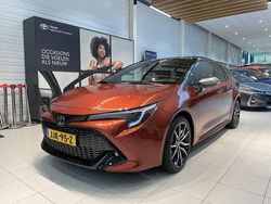 Bruin Nieuw 2025 Toyota Corolla Sport Stationwagen | € 49.950