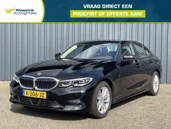 Zwart Gebruikt 2021 BMW 330e Basis Sedan | € 30.940 (Super prijs)