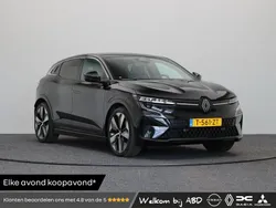 Zwart Gebruikt 2023 Renault Mégane Techno Hatchback | € 29.740 (Eerlijke prijs)
