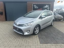Grijs Gebruikt 2016 Toyota Verso MPV | € 14.950 (Goede deal)