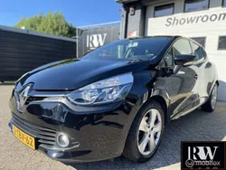Zwart Gebruikt 2014 Renault Clio IV Expression Hatchback | € 5.950 (Eerlijke prijs)