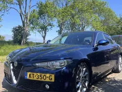 Blauw Gebruikt 2016 Alfa Romeo Giulia Super Sedan | € 10.900