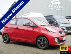 Rood Gebruikt 2014 Kia Picanto 2 Hatchback | € 7.950 (Eerlijke prijs)