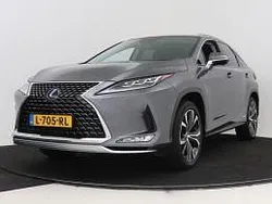 Sonic titanium (grijs metallic) Gebruikt 2020 Lexus RX450h Luxury Line SUV | € 52.945 (Goede deal)