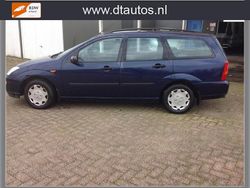 Blauw Gebruikt 2000 Ford Focus Ambiente Stationwagen | € 500 (Goede deal)