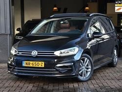 Zwart Gebruikt 2017 VW Touran R-line MPV | € 17.950 (Super prijs)