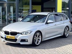 Grijs Gebruikt 2019 BMW 320 M Sport Stationwagen | € 24.950 (Goede deal)
