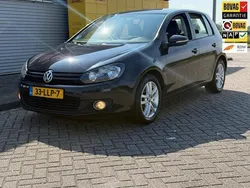 Zwart Gebruikt 2010 VW Golf VI Hatchback | € 4.250 (Eerlijke prijs)