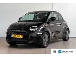 Zwart Nieuw 2024 Fiat 500e Style Hatchback | € 24.395 (Super prijs)