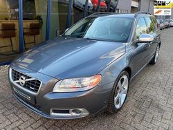 Grijs Gebruikt 2011 Volvo V70 R-Design Stationwagen | € 18.945 (Duur)