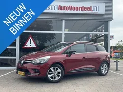 Rood Gebruikt 2017 Renault Clio GrandTour LIMITED Stationwagen | € 7.749 (Eerlijke prijs)