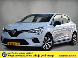 Wit Gebruikt 2023 Renault Clio V Equilibre Hatchback | € 14.950 (Goede deal)
