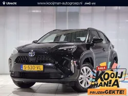 Zwart Gebruikt 2023 Toyota Yaris Cross Active SUV | € 26.350 (Goede deal)