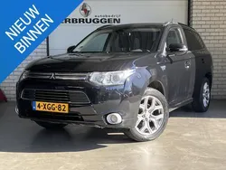Zwart Gebruikt 2014 Mitsubishi Outlander Edition SUV | € 11.800 (Eerlijke prijs)