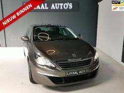 Grijs Gebruikt 2015 Peugeot 308 Hatchback | € 7.000 (Eerlijke prijs)