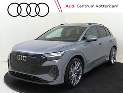 Grijs Gebruikt 2025 Audi Q4 e-tron S-Line SUV | € 59.950 (Duur)