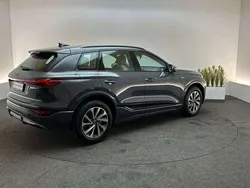 Grijs Nieuw 2025 Audi Q6 e-tron Advanced SUV | € 64.989 (Super prijs)