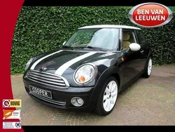 Zwart Gebruikt 2007 Mini Cooper Chili Hatchback | € 3.350