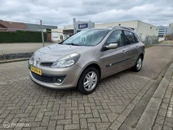 Beige Gebruikt 2008 Renault Clio GrandTour Stationwagen | € 3.950 (Eerlijke prijs)