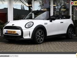 Wit (metallic) Gebruikt 2023 Mini Cooper Cabriolet Cabriolet | € 31.950 (Goede deal)