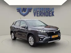Grijs Gebruikt 2023 Suzuki SX4 S-Cross SUV | € 25.900 (Goede deal)