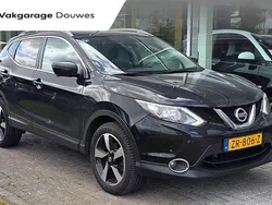 Zwart Gebruikt 2015 Nissan Qashqai 360º SUV | € 13.950 (Eerlijke prijs)