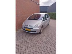 Grijs Gebruikt 2007 Citroën Xsara Picasso MPV | € 1.250 (Eerlijke prijs)