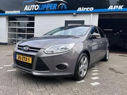 Bruin Gebruikt 2013 Ford Focus Trend Hatchback | € 4.950 (Eerlijke prijs)