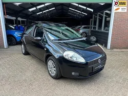 Zwart Gebruikt 2008 Fiat Grande Punto Dynamic Hatchback | € 4.250 (Duur)
