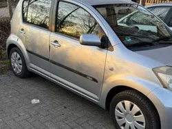 Grijs Gebruikt 2006 Daihatsu Sirion Hatchback | € 2.350 (Eerlijke prijs)