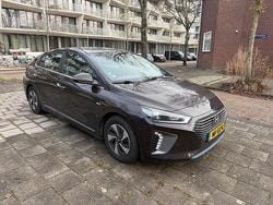 Bruin Gebruikt 2017 Hyundai Ioniq Premium Hatchback | € 9.200 (Goede deal)