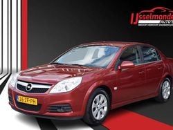 Rood Gebruikt 2008 Opel Vectra Business Sedan | € 4.940 (Iets duurder)
