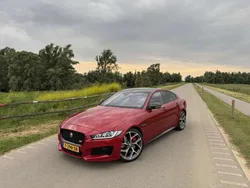 Rood Gebruikt 2015 Jaguar XE S Sedan | € 29.000