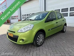 Groen Gebruikt 2009 Renault Clio II Hatchback | € 2.950 (Eerlijke prijs)
