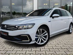 Wit Gebruikt 2020 VW Passat Business Stationwagen | € 24.900 (Eerlijke prijs)