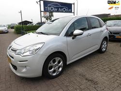 Wit Gebruikt 2016 Citroën C3 Feel Hatchback | € 8.499 (Eerlijke prijs)