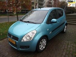 Groen (metallic) Gebruikt 2008 Suzuki Splash Exclusive Hatchback | € 2.650 (Iets duurder)