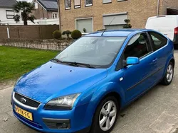 Gebruikt 2006 Ford Focus Titanium Sedan | € 2.250 (Eerlijke prijs)