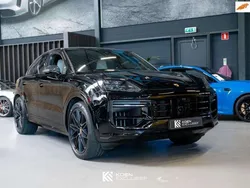 Zwart Gebruikt 2024 Porsche Cayenne Sport SUV | € 129.950 (Duur)