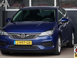 Blauw Gebruikt 2020 Opel Astra Edition Hatchback | € 12.950 (Eerlijke prijs)