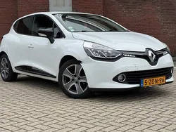 Wit Gebruikt 2014 Renault Clio IV Night&Day Hatchback | € 3.995 (Goede deal)