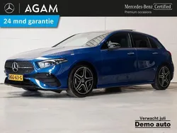 Blauw Gebruikt 2025 Mercedes A180 AMG line Hatchback | € 42.950
